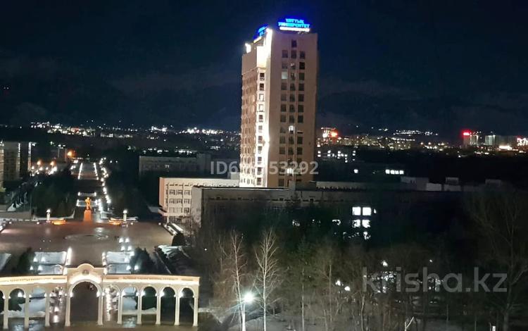 1-комнатная квартира · 60 м² · 9/12 этаж, мкр Коктем-2 1 — Тимирязева речка Есентай за 15 000 〒 в Алматы, Бостандыкский р-н — фото 14