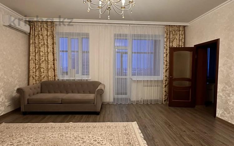 3-комнатная квартира · 100 м² · 6/11 этаж, мкр Новый Город, Лободы 25/3 за 400 000 〒 в Караганде, Казыбек би р-н — фото 16