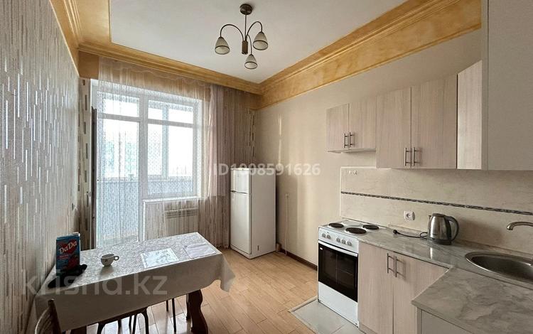 1-комнатная квартира · 42 м² · 8/16 этаж, Сыганак 6 — Култегин 4 за 230 000 ₸ в Астане, Нура р-н — фото 2