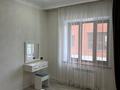 2-комнатная квартира · 73 м² · 1/6 этаж, Жумабаева 42 за 330 000 ₸ в Семее — фото 10