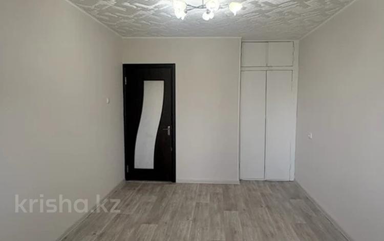 2-бөлмелі пәтер · 50 м² · 5/5 қабат, 8 микрорайон 6, бағасы: 21.5 млн ₸ в Шымкенте — фото 2