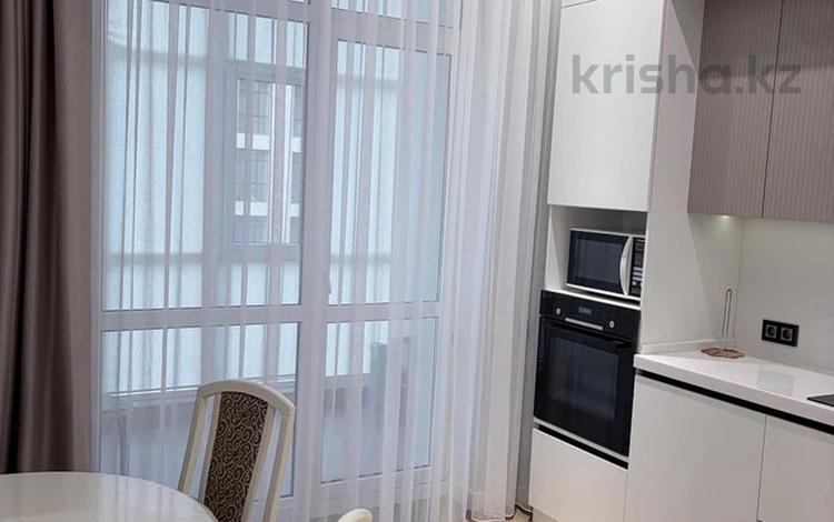 2-бөлмелі пәтер · 65 м² · 4/10 қабат, А. Бокейхана 3Б — Керей- Жанибека, бағасы: 450 000 ₸ в Астане, Есильский р-н — фото 2