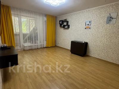 2-комнатная квартира · 53 м² · 1/5 этаж, Урдинская за 16.8 млн 〒 в Уральске