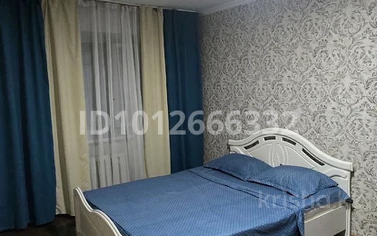 1-комнатная квартира · 33 м² · 2/5 этаж, мкр Новый Город, Бухар-жырау 60 за 1 500 ₸ в Караганде, Казыбек би р-н — фото 2