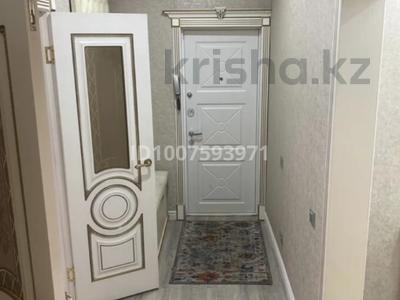 4-бөлмелі пәтер · 100 м² · 4/8 қабат, Панфилова 83, бағасы: 4 000 〒 в Алматы, Алмалинский р-н