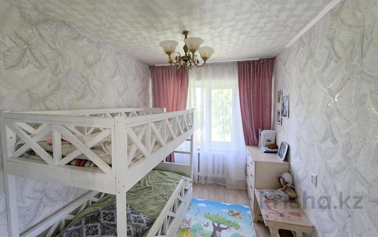 4-комнатная квартира · 60 м² · 5/5 этаж, Бажова 331 за 19.5 млн ₸ в Усть-Каменогорске — фото 2