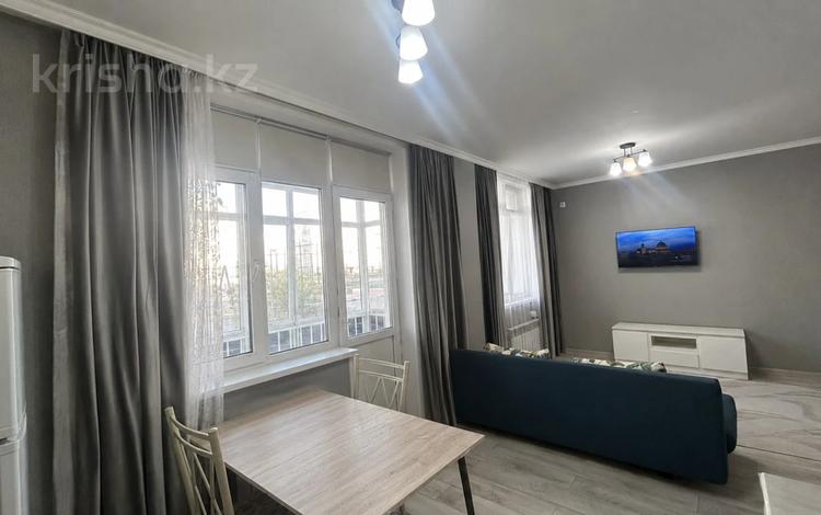1-бөлмелі пәтер · 42 м² · 2/8 қабат, Бухар Жырау 36, бағасы: 28.5 млн ₸ в Астане, Есильский р-н — фото 16