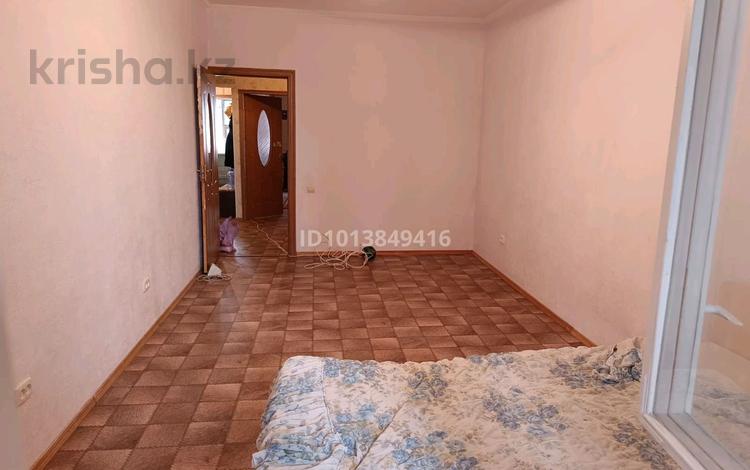 3-бөлмелі пәтер · 80 м² · 1/5 қабат, 15-ш/а. 18, бағасы: 27 млн ₸ в Актау, 15-й мкр — фото 2