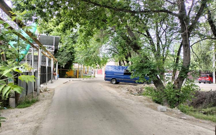 Жеке үй · 4 бөлме · 80 м² · 15 жүзд., Дулата Бабатайулы 33 — Магазин Ламинур, бағасы: 60 млн ₸ в Байсерке — фото 2