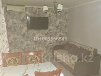 3-бөлмелі пәтер · 44 м² · 1/5 қабат, Ж.Досмухамбетова 5 — Азаттык/ Ж.Досмухамбетова, бағасы: 250 000 ₸ в Атырау, мкр Жилгородок