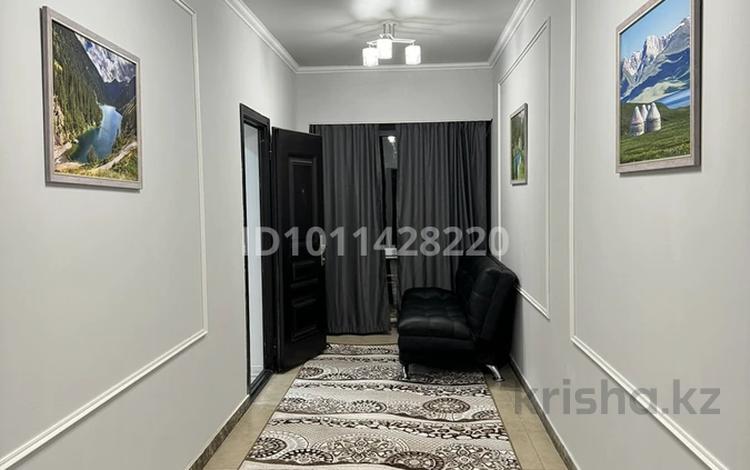 1-комнатная квартира · 35 м² · 1/2 этаж, мкр Думан-2, Халиуллина 194/6 — Талгарский тракт за 15 000 ₸ в Алматы, Медеуский р-н — фото 2