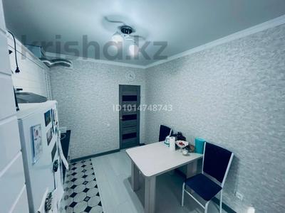 2-комнатная квартира · 63 м² · 3/3 этаж, жилой массив Есет Батыр 15к — Возле диный за 18 млн ₸ в Актобе