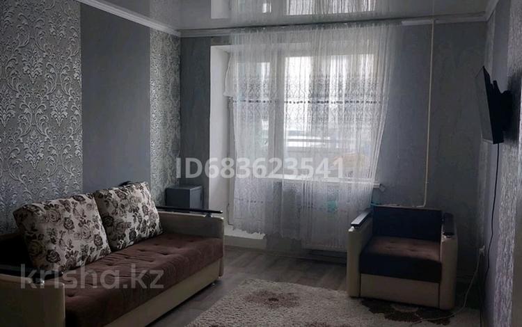 1-комнатная квартира, 42 м², 3/6 этаж, ворушина — квартира находиться перед 37школой за 16 млн 〒 в Павлодаре — фото 2