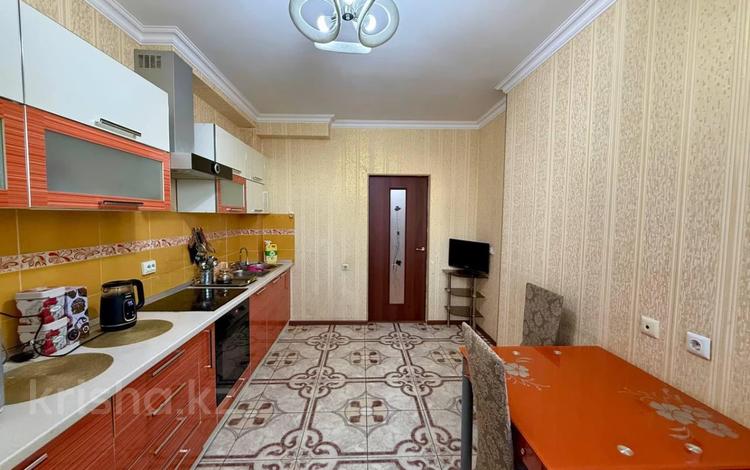 2-бөлмелі пәтер · 76.8 м² · 22/23 қабат, Сарайшык 5в, бағасы: 37.5 млн ₸ в Астане, Есильский р-н — фото 2