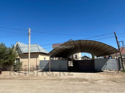 Отдельный дом · 10 комнат · 460 м² · 10 сот., Б.Қалымбетова 4 — А.Айдосова за 70 млн ₸ в 