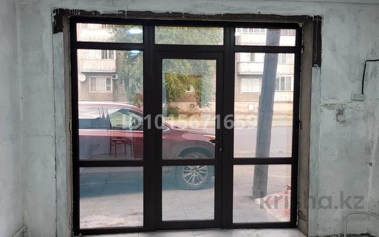 Магазины и бутики, склады · 25 м² за 150 000 ₸ в Павлодаре — фото 2