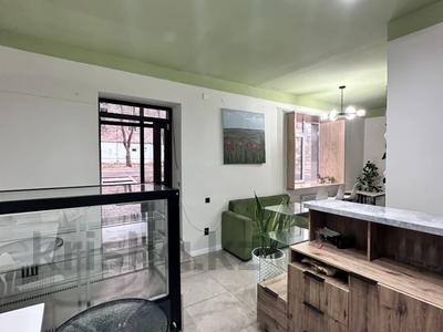 Офисы, салоны красоты, медцентры и аптеки, образование, развлечения · 48 м² за 23.5 млн 〒 в Караганде, Алихана Бокейханова р-н