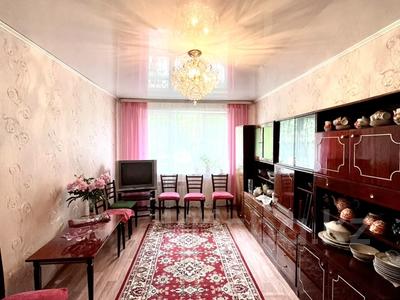 2-комнатная квартира, 46 м², 1/5 этаж, абулхаирхана за 11.5 млн 〒 в Уральске