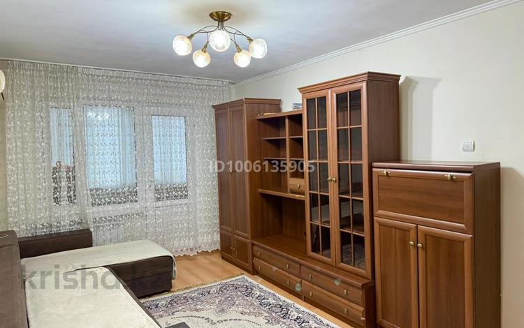 2-комнатная квартира · 42 м² · 4/4 этаж, Курмангазы 180 — Курмангазы угол ул Радостовца за 290 000 ₸ в Алматы, Алмалинский р-н — фото 13