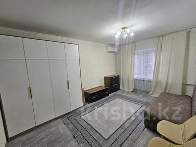 1-бөлмелі пәтер · 40 м² · 3/5 қабат, мкр Мамыр-2 11, бағасы: 230 000 ₸ в Алматы, Ауэзовский р-н