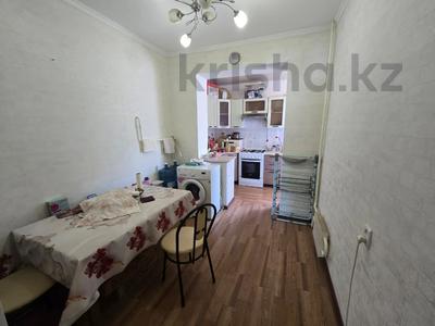 Продажа квартир в Мангистауской обл.: 3-комнатная квартира · 65 м² · 4/5 этаж, 27-й мкр 33 за 17 млн 〒 3-комнатная квартира · 65 м² · 4/5 этаж, 27-й мкр 33 за 17 млн 〒 в Актау