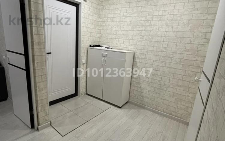 2-комнатная квартира · 65.4 м² · 8/9 этаж, просп. Ильяса Есенберлина 6 за 27 млн ₸ в Усть-Каменогорске, Ульбинский — фото 2