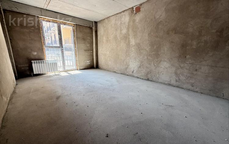 2-комнатная квартира · 43 м² · 1/4 этаж, мкр Акжар, Береке 7 за 20 млн ₸ в Алматы, Наурызбайский р-н — фото 2