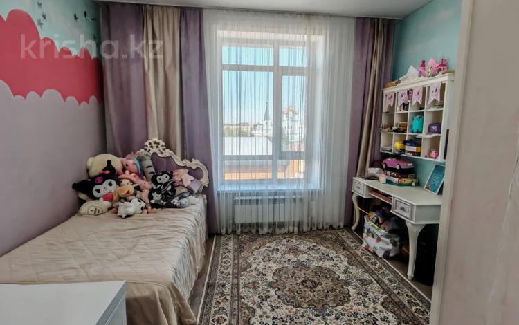 4-бөлмелі пәтер · 80 м² · 5/5 қабат, Юго-Восток ш/а., Гапеева 1/9, бағасы: 39 млн ₸ в Караганде, Казыбек би р-н — фото 2