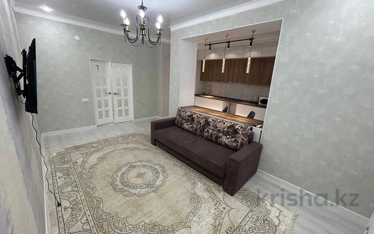 2-комнатная квартира · 67 м² · 1/15 этаж, 17-й мкр 54 — Трк Ақтау за 15 000 ₸ в Актау — фото 6