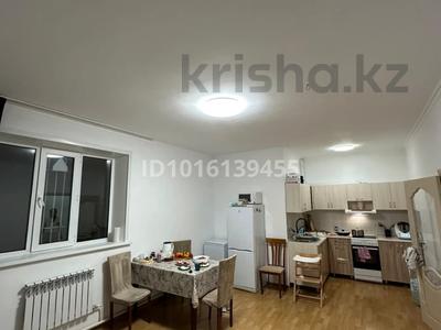 3-комнатная квартира · 80 м² · 2/3 этаж, Максима Горького 106 за 300 000 ₸ в Павлодаре