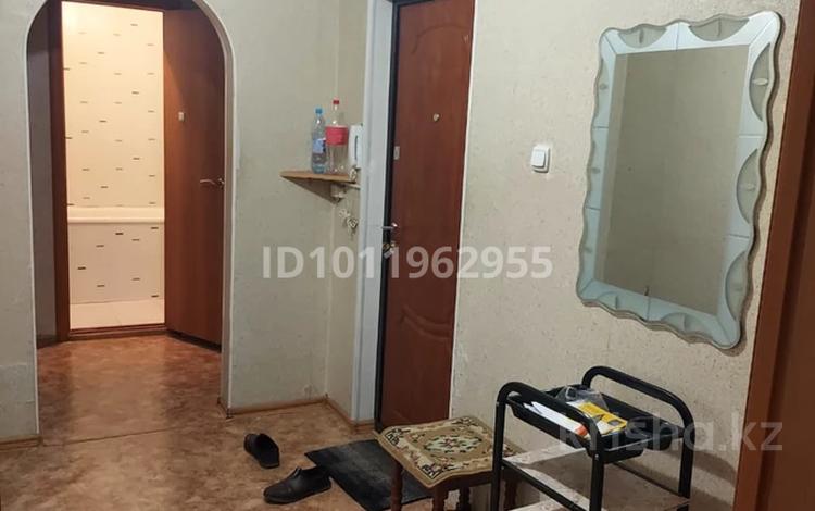2-бөлмелі пәтер · 52.4 м² · 5/10 қабат, 8-й микрорайон, 8 микрорайон 1, бағасы: 190 000 ₸ в Костанае — фото 2