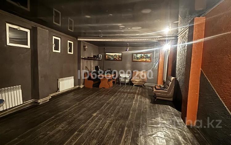 Свободное назначение · 200 м² за 80 000 ₸ в Шымкенте, Абайский р-н — фото 2