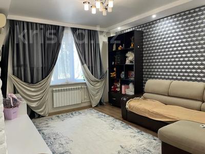 2-комнатная квартира · 57 м² · 1/5 этаж, мкр Нурсая 50 за 24 млн 〒 в Атырау