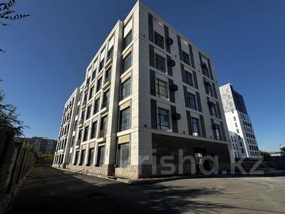 2-бөлмелі пәтер · 73.7 м² · 2/5 қабат, Строителей 34/1, бағасы: 43 млн ₸ в Караганде, Казыбек би р-н