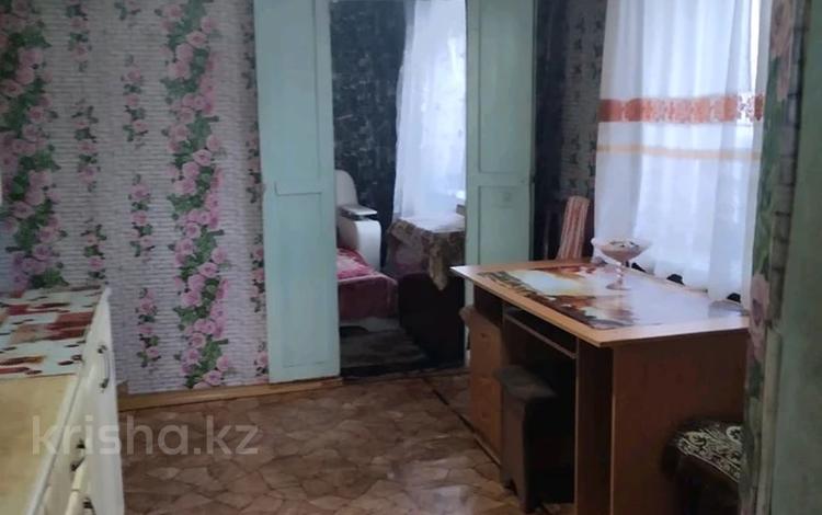 1-комнатный дом помесячно, 40 м², Тепловозная 10 за 45 000 〒 в Петропавловске — фото 2