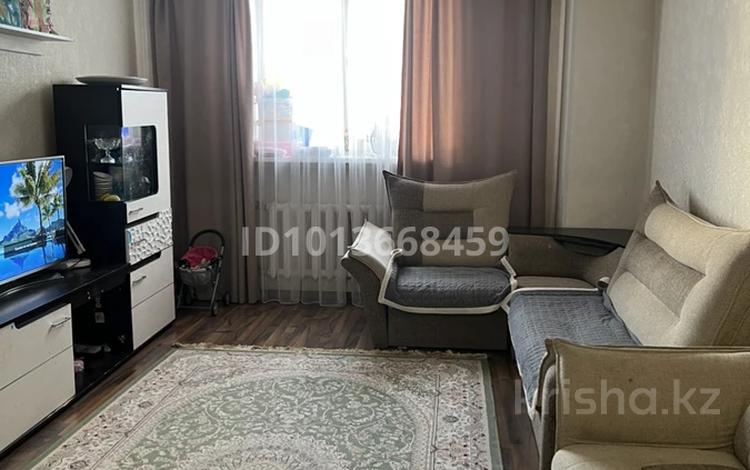 2-бөлмелі пәтер · 60 м² · 12/12 қабат, Кошкарбаева 40 — Аспан базар, бағасы: 27 млн ₸ в Астане, Алматы р-н — фото 2