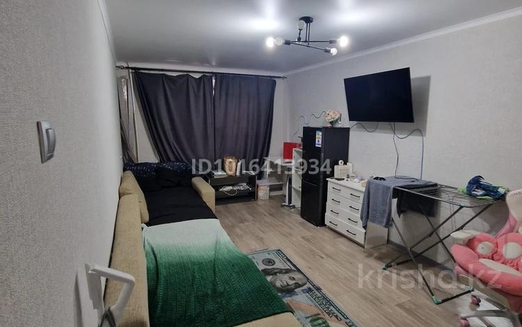1-комнатная квартира · 30 м² · 1/5 этаж, мкр 8, Гришина за 120 000 ₸ в Актобе — фото 2