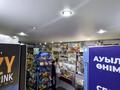 Дүкендер мен бутиктер · 75 м², бағасы: 10 млн ₸ в Уральске, мкр. Зачаганск пгт — фото 7