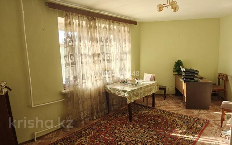 2-комнатная квартира · 47.9 м² · 3/9 этаж, мкр Юго-Восток, Гапеева 9 за 16 млн ₸ в Караганде, Казыбек би р-н — фото 2