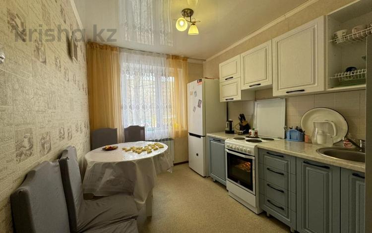 4-комнатная квартира, 86.4 м², 2/9 этаж, Камзина 58.1 за 30.6 млн 〒 в Павлодаре — фото 2