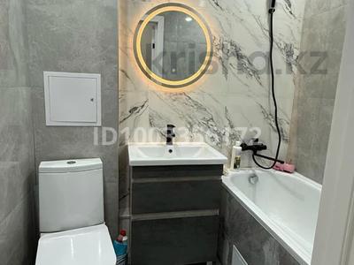 3-комнатная квартира · 62 м² · 5/5 этаж, Мухита 130 — КазИИту за 22 млн 〒 в Уральске, мкр Школьник