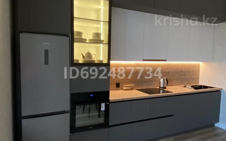 3-комнатная квартира · 110 м² · 9/10 этаж, Мухамедханова 4Б — 306 за 600 000 ₸ в Астане, Есильский р-н — фото 10