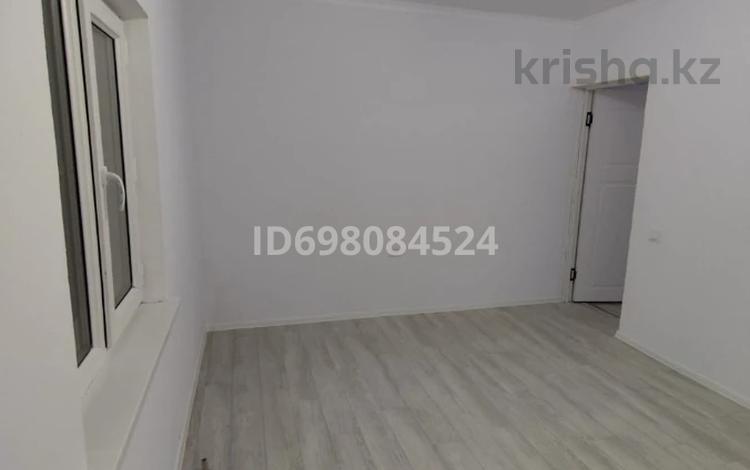 1-бөлмелі пәтер · 34 м² · 1/1 қабат, Ул.Балдырган 2355/23, бағасы: 150 000 ₸ в Иргели — фото 2