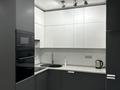 2-бөлмелі пәтер · 46 м² · 3/13 қабат, Макатаева — Муратбаева, бағасы: 300 000 ₸ в Алматы, Алмалинский р-н — фото 3