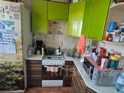 3-комнатная квартира · 58 м² · 5/5 этаж, Назарбаева за ~ 17.5 млн 〒 в Петропавловске