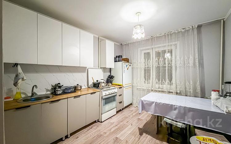 4-бөлмелі пәтер · 84.7 м² · 3/5 қабат, Мамыр-2 ш/а. 13 — Срочная продажа!!!, бағасы: 59 млн ₸ в Алматы, Ауэзовский р-н — фото 15