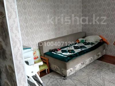 2-комнатная квартира · 47 м² · 4/5 этаж, Майкудук, Майкудук, 12й микрорайон 30 за 11 млн 〒 в Караганде, Алихана Бокейханова р-н