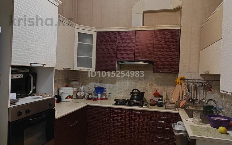 2-бөлмелі пәтер · 70 м² · 1/3 қабат, Алғабас ш/а., Шамширак — Онгарсынова, бағасы: 250 000 ₸ в Алматы, Алатауский р-н — фото 2