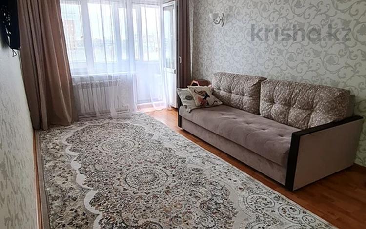4-комнатная квартира, 77 м², 5/5 этаж, Рыскулова 23 за 24.8 млн 〒 в Караганде, Казыбек би р-н — фото 2
