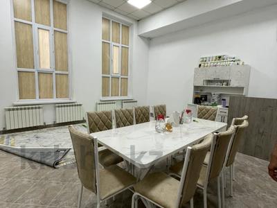 Свободное назначение, офисы, магазины и бутики, склады, салоны красоты, образование, развлечения, кабинеты и рабочие места, студии · 43 м² за 130 000 ₸ в Шымкенте, Абайский р-н